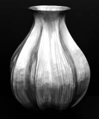 2010 William Lee Horybyung Ice Vase